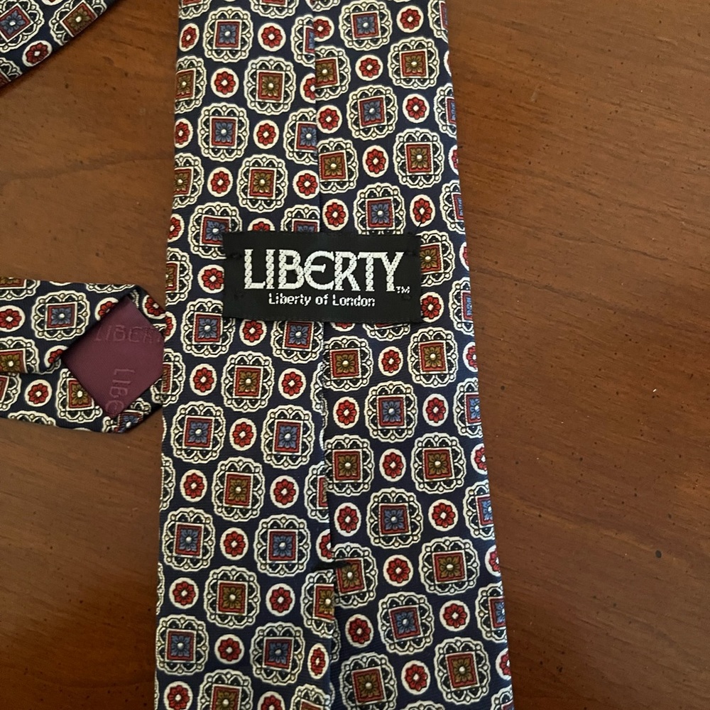 Liberty of London designer silk tie